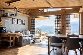 Mountain Shelter Salamandra