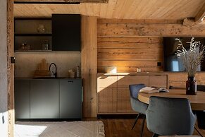 Mountain Shelter Salamandra