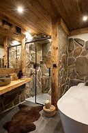 Mountain Shelter Salamandra