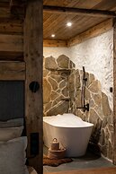 Mountain Shelter Salamandra