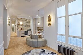 4 Rooms Apartment Opera Vendome