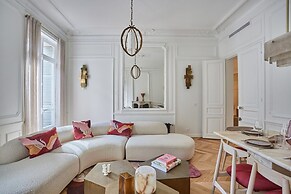 4 Rooms Apartment Opera Vendome