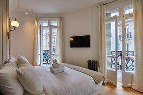 4 Rooms Apartment Opera Vendome
