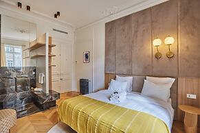 4 Rooms Apartment Opera Vendome