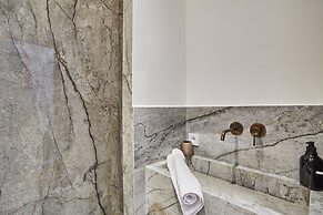 4 Rooms Apartment Opera Vendome