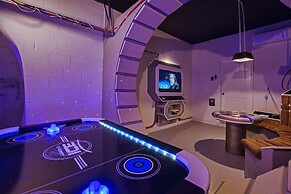 Chic Home Themed Bedrooms Game Room Best Spot