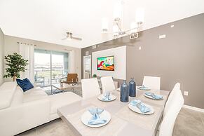 Elegant 2bed Condo in Storey Lake Prime Location