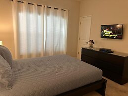 4bed Home in Storey Lake With Private Pool