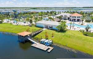 4bed Home in Storey Lake With Private Pool