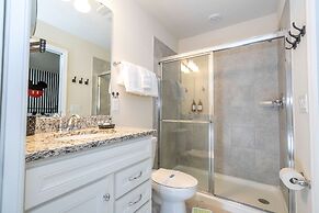 Amazing 5 Suite Home With Resort-style Amenities