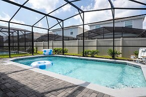 Amazing 5 Suite Home With Resort-style Amenities