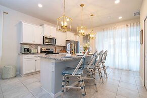 Amazing 5 Suite Home With Resort-style Amenities