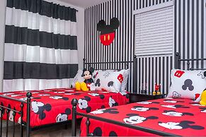 Amazing 5 Suite Home With Resort-style Amenities