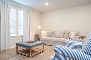 Amazing 5 Suite Home With Resort-style Amenities