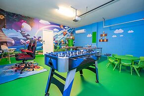 Amazing 5 Suite Home With Resort-style Amenities