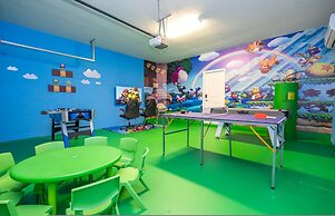 Amazing 5 Suite Home With Resort-style Amenities