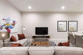 Chic 4 Bedroom at Summerville Minutes From Disney