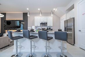 Luxury 3BR Home With Mario Bros Room Near Disney