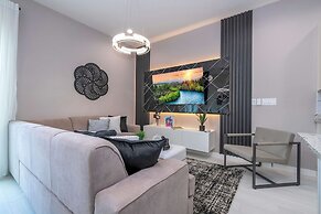 Luxury 3BR Home With Mario Bros Room Near Disney