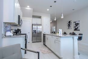 Luxury 3BR Home With Mario Bros Room Near Disney