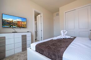 Luxury 3BR Home With Mario Bros Room Near Disney