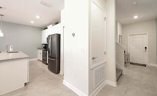 Perfect Storey Lake Home for Great Vacation