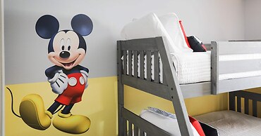 Perfect Storey Lake Home for Great Vacation