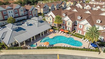 Stylish 4bed Townhome at Summerville Near Disney