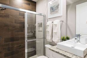 Stylish 4bed Townhome at Summerville Near Disney