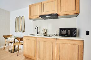 New Studio Center of Paris-bourse