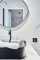 New Studio Center of Paris-bourse