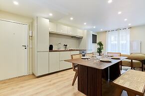 Superb Apartment Center of Paris