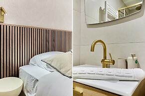 Superb Apartment Center of Paris