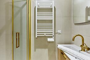 Superb Apartment Center of Paris