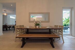 Luxurious Beach Retreat w/ Heated Pool&basketball