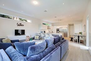 Luxurious Beach Retreat w/ Heated Pool&basketball