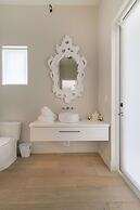 Luxurious Beach Retreat w/ Heated Pool&basketball