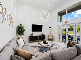 Luxurious 7-Bedroom Villa with Pool & Games