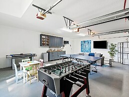 Luxurious 7-Bedroom Villa with Pool & Games