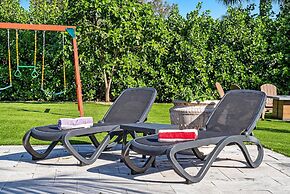 Luxurious 7-Bedroom Villa with Pool & Games