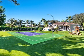 Luxurious 7-Bedroom Villa with Pool & Games