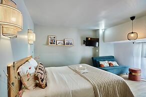 Charming Studio Center of Paris With AC