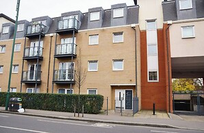Bushwood, Ldn 2bed Apt-balcony-parking