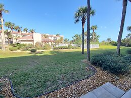 Ocean Village Club O15