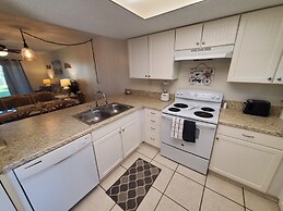 Ocean Village Club O15