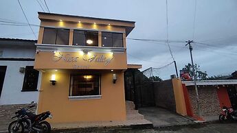 Hostal Nica Valley