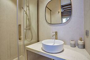 New Apartment Center of Paris Place de la Bourse