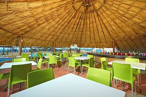 Costa Caribe Hotel Beach & Resort