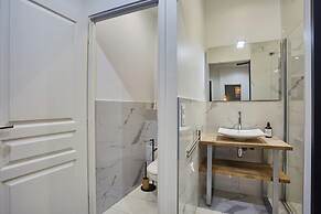 Sublime Flat in the Centre of Paris by Studioprestige