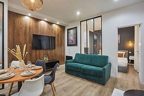 Sublime Flat in the Centre of Paris by Studioprestige